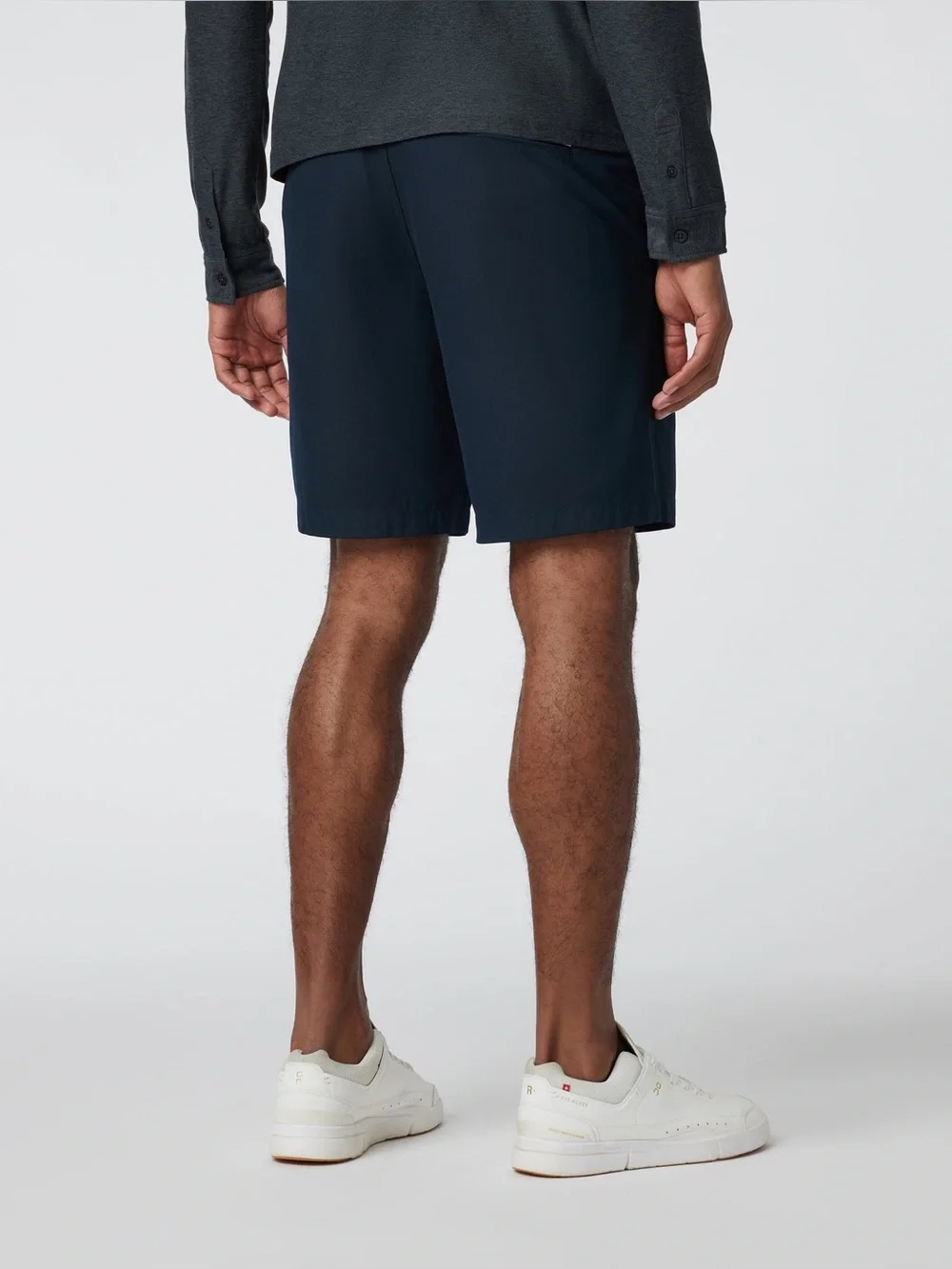 Vuori Meta Shorts 8 in  - 38 NWOT